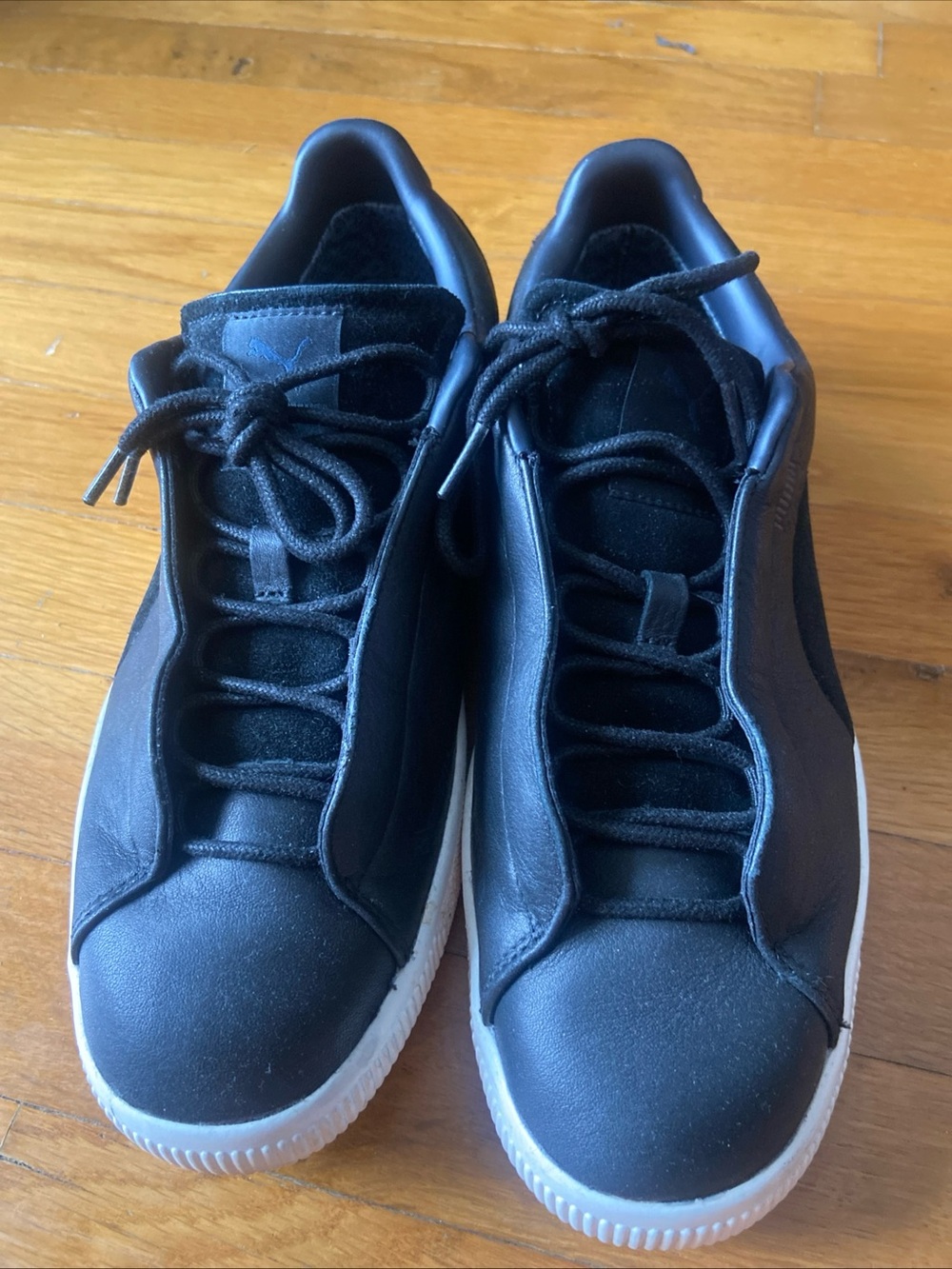 Puma Men’s Black & White Low-Top Sneakers Goretex